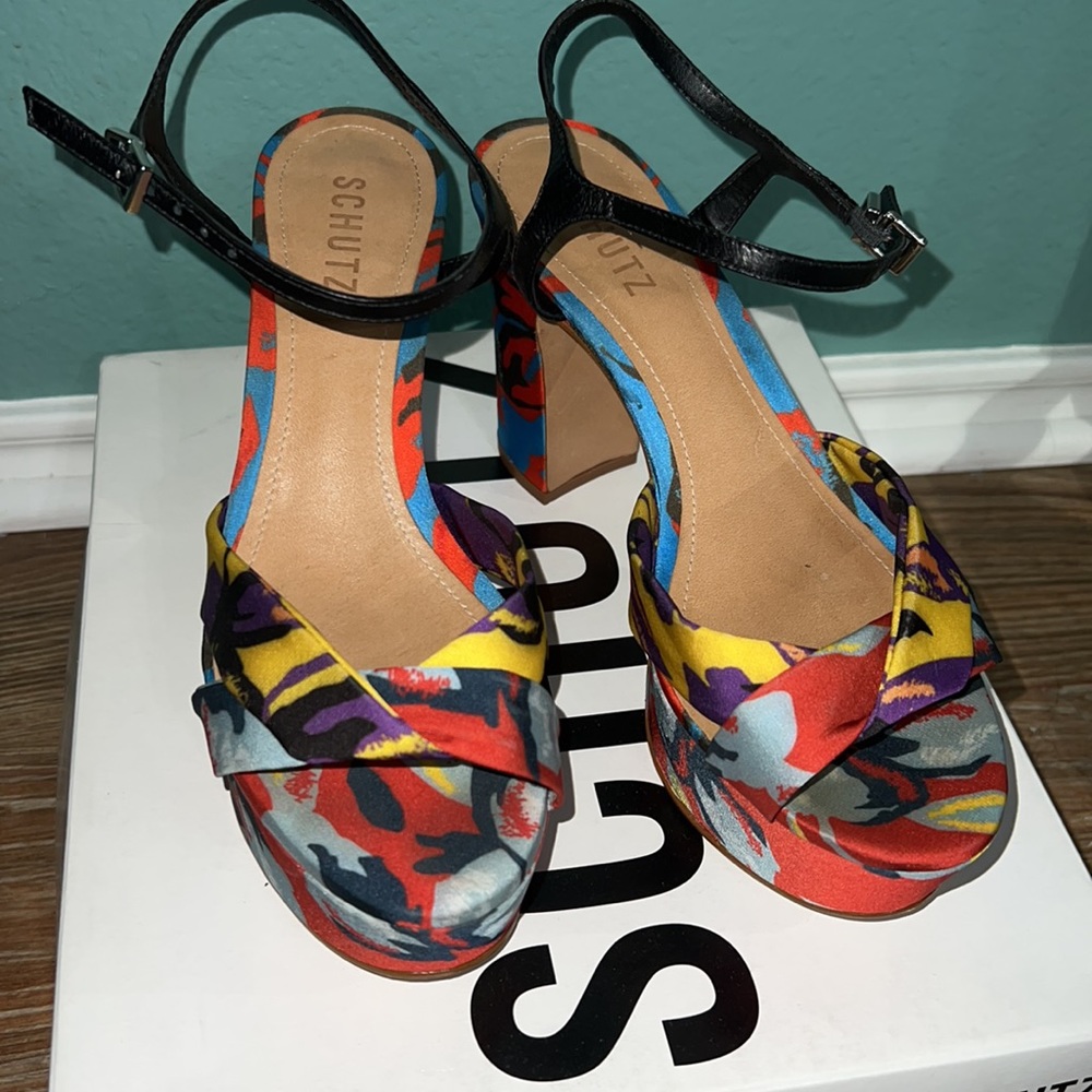 SCHUTZ PUBLIA PLATFORM HEELS